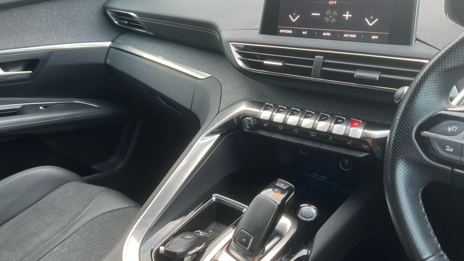 Used Peugeot 3008 2020 for sale - 77151034: Photo 14