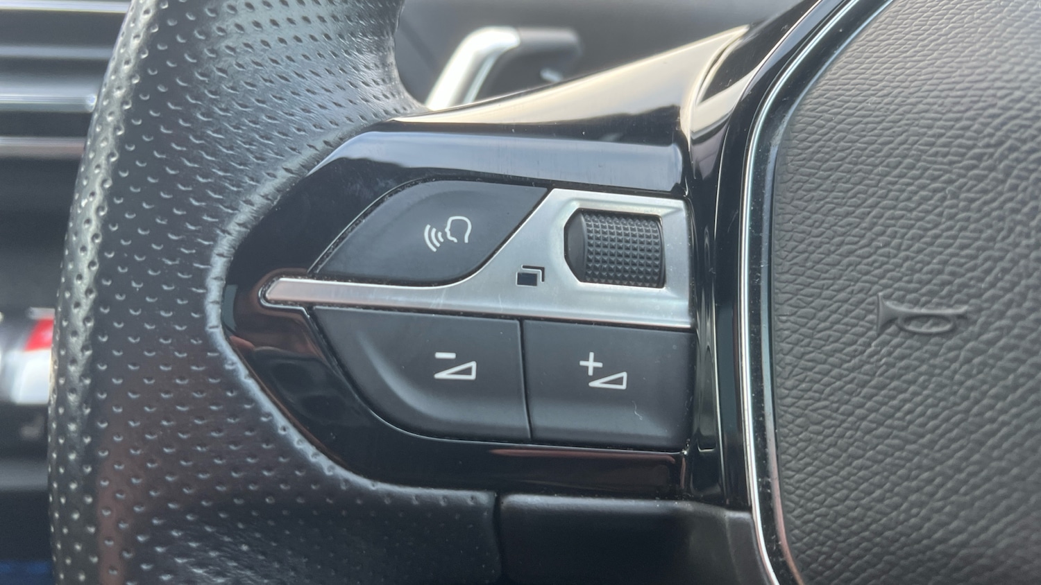 Used Peugeot 3008 2020 for sale - 77151034: Photo 38