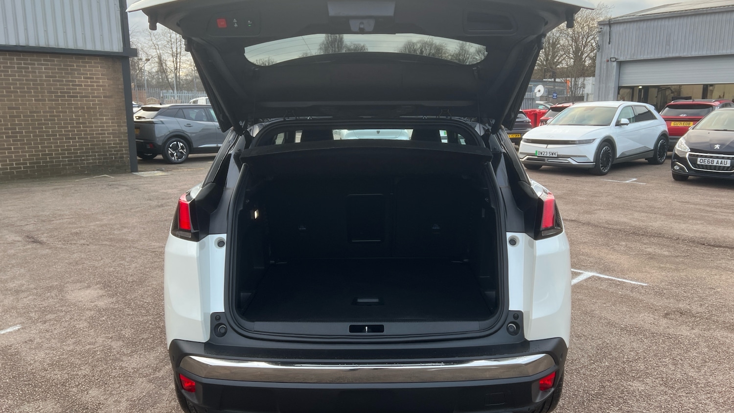 Used Peugeot 3008 2020 for sale - 77151034: Photo 4