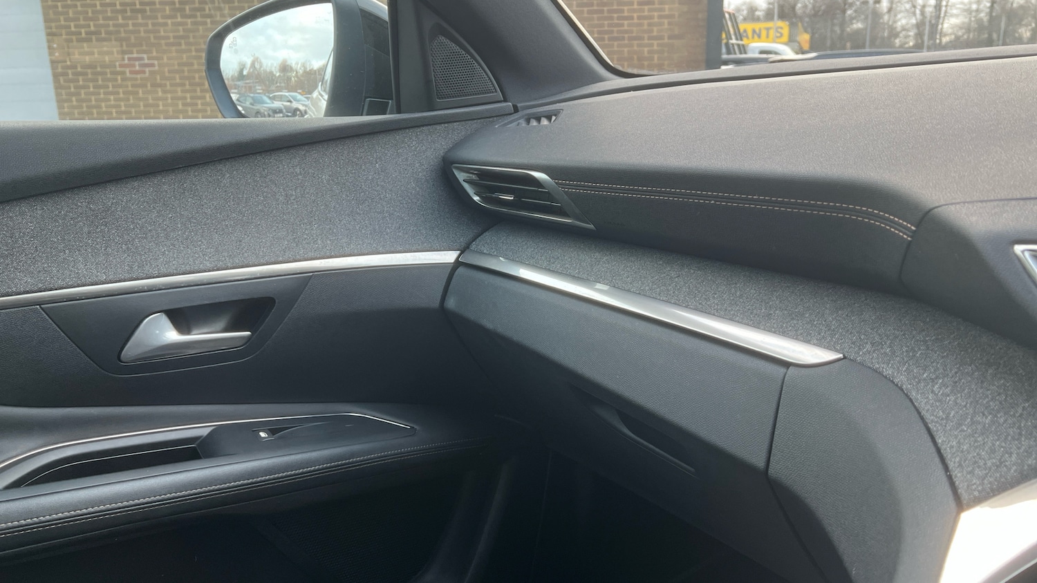 Used Peugeot 3008 2020 for sale - 77151034: Photo 43