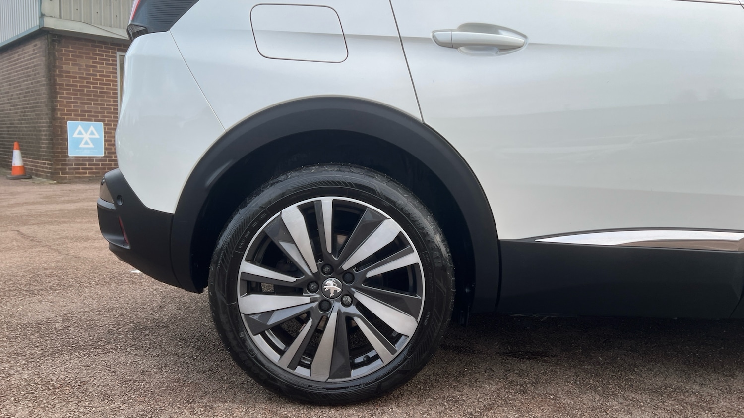 Used Peugeot 3008 2020 for sale - 77151034: Photo 7