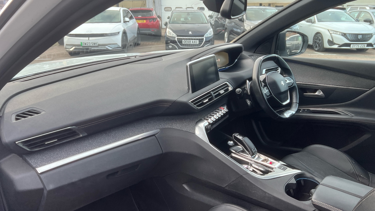 Used Peugeot 3008 2020 for sale - 77151034: Photo 9