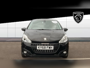 Used Peugeot 208 2018 for sale - 76193049: Photo