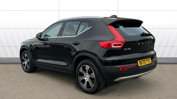 Used Volvo XC40 2020 for sale - 76231562: Photo 2