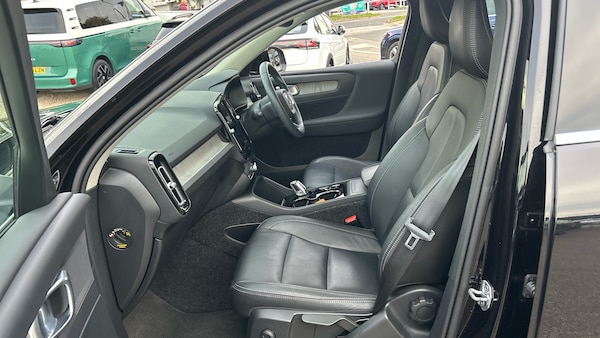 Used Volvo XC40 2020 for sale - 76231562: Photo 35