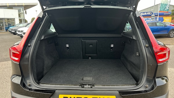 Used Volvo XC40 2020 for sale - 76231562: Photo 4