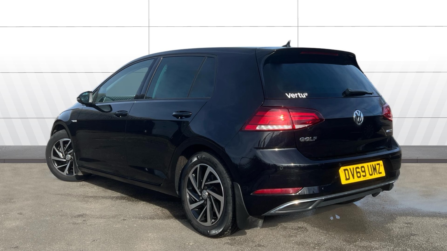 Used Volkswagen Golf 2019 for sale - 77678581: Photo 2