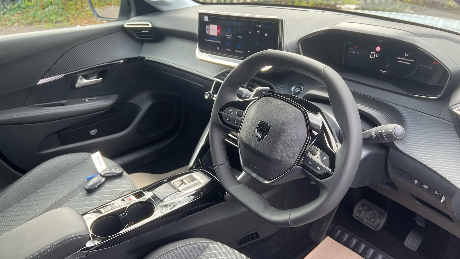 Used Peugeot 208 2025 for sale - 76219636: Photo 11