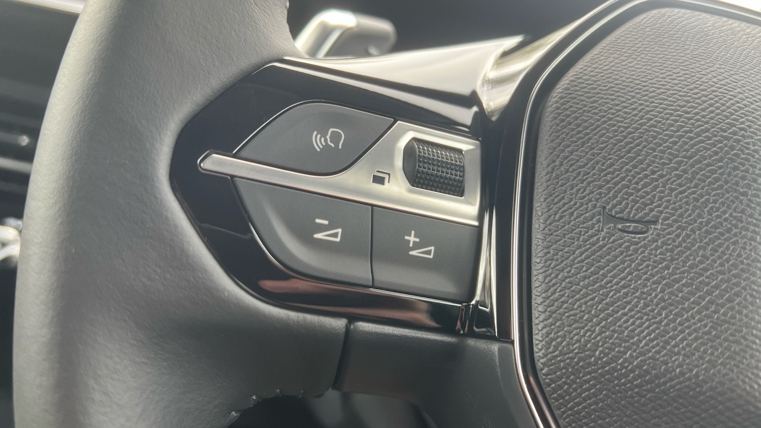 Used Peugeot 208 2025 for sale - 76219636: Photo 36