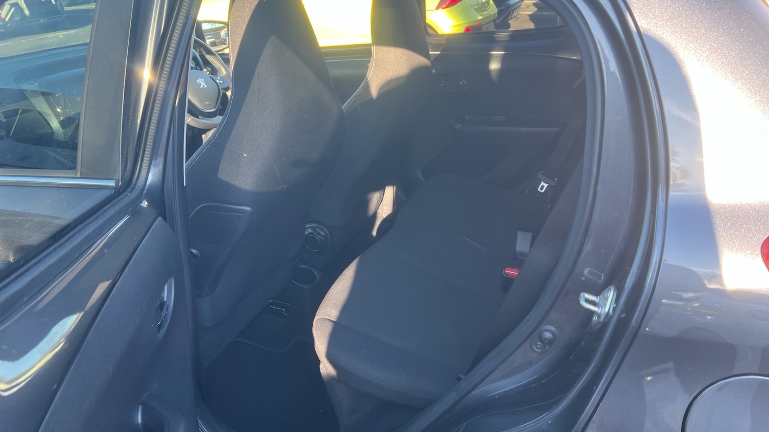 Used Peugeot 108 2022 for sale - 76638553: Photo 16