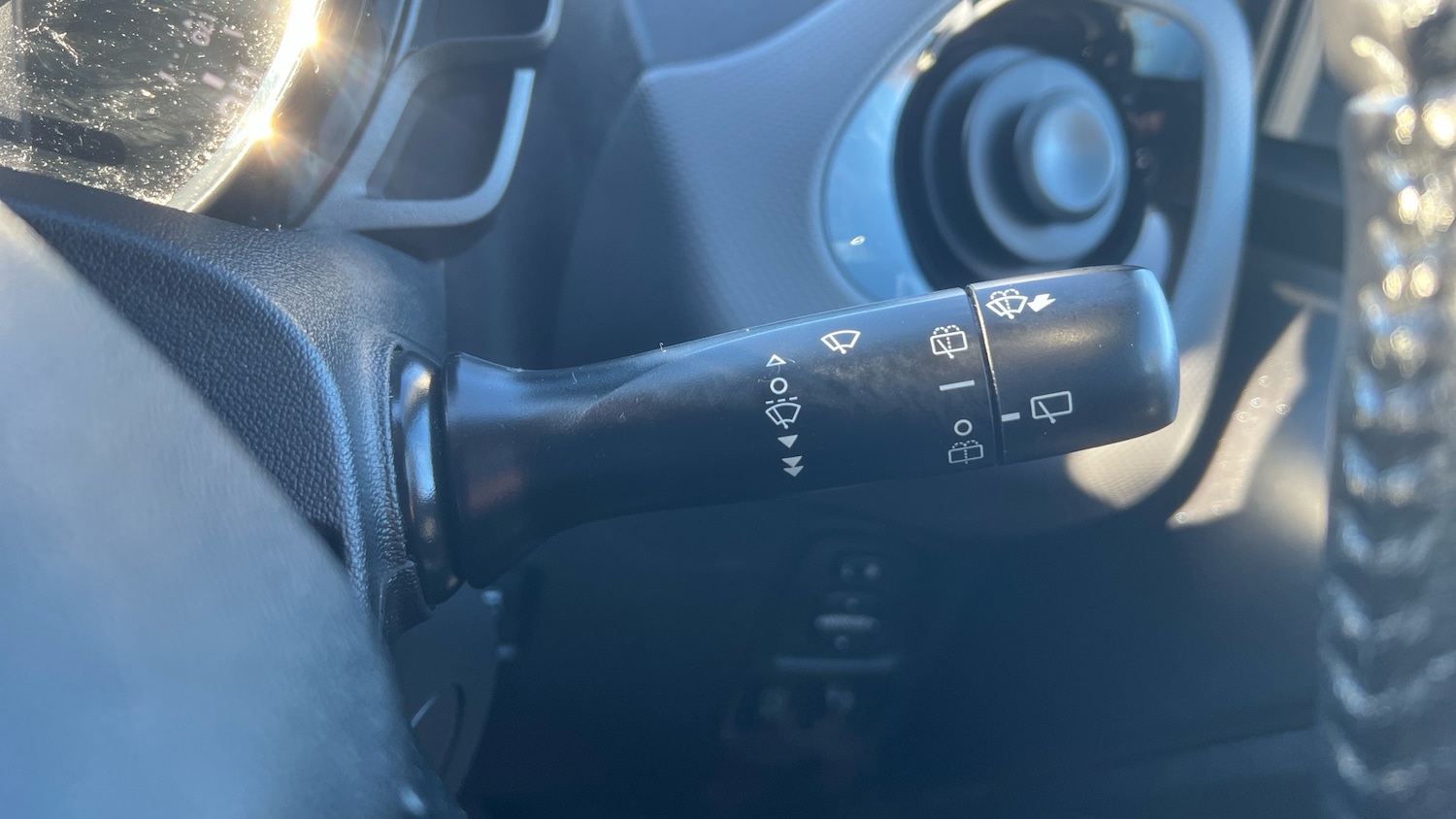 Used Peugeot 108 2022 for sale - 76638553: Photo 23