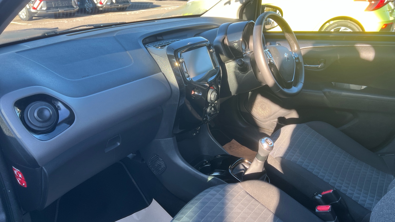 Used Peugeot 108 2022 for sale - 76638553: Photo 9