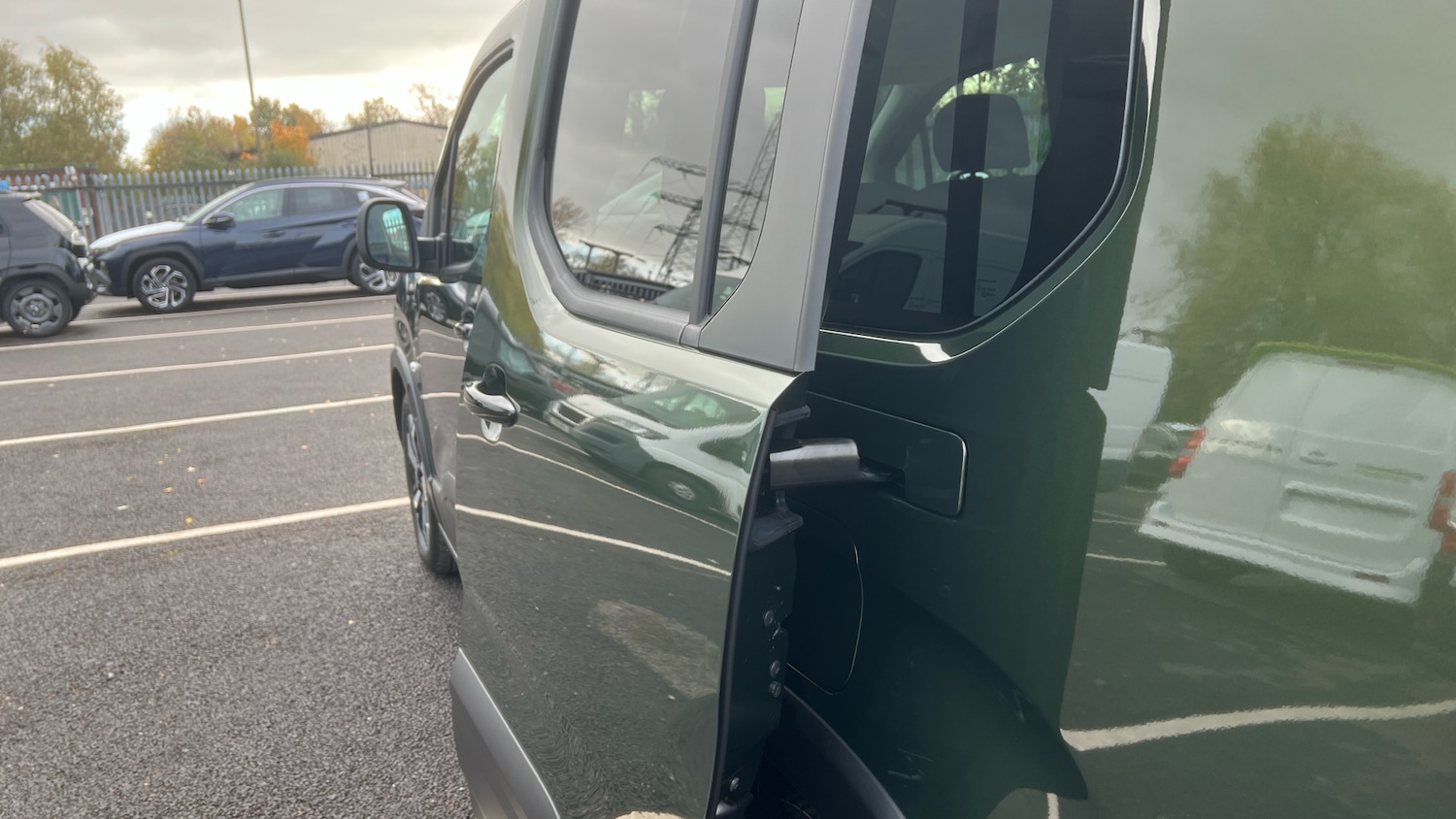 Used Peugeot Rifter 2025 for sale - 76384867: Photo 27