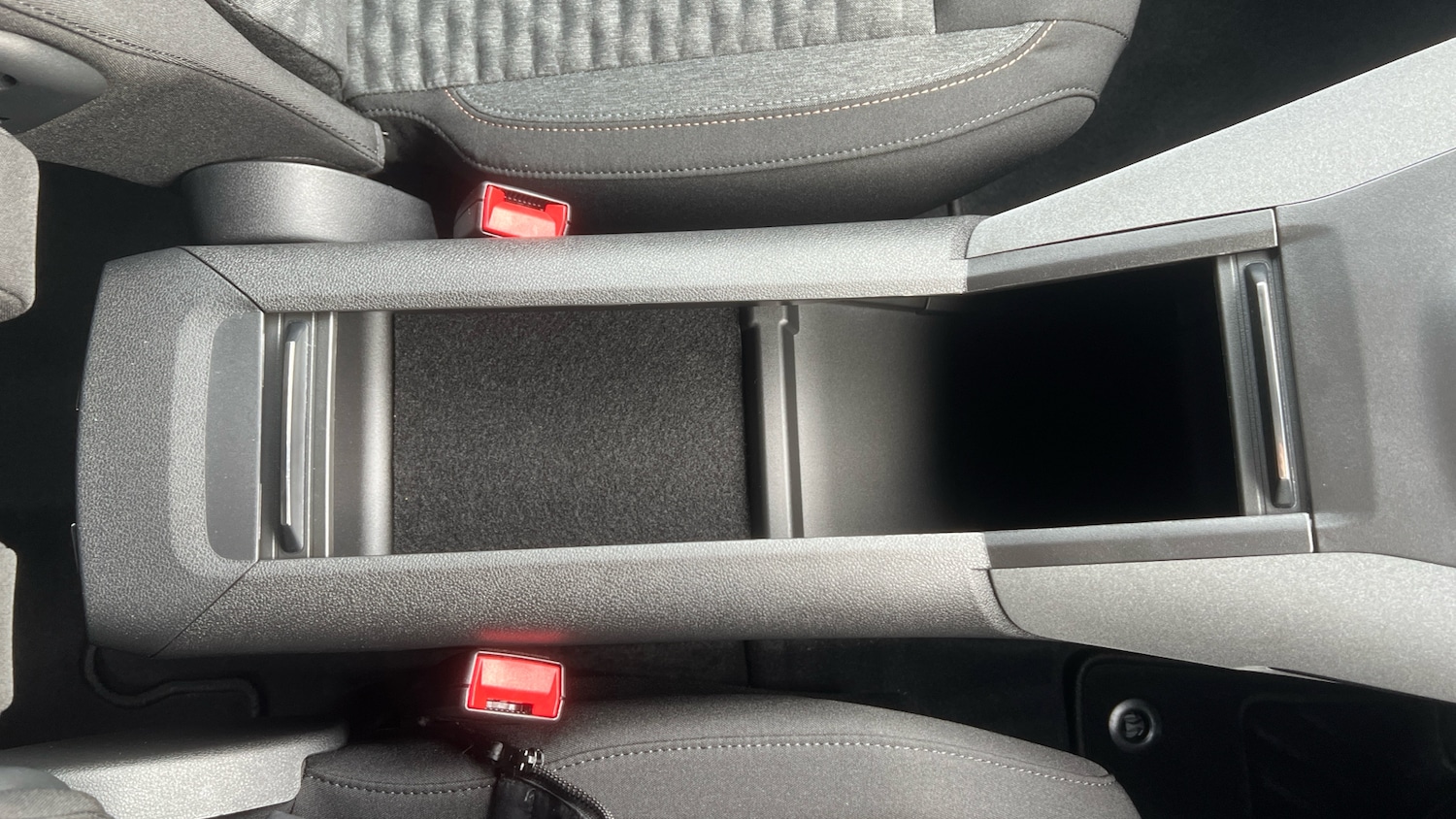 Used Peugeot Rifter 2025 for sale - 76384867: Photo 42