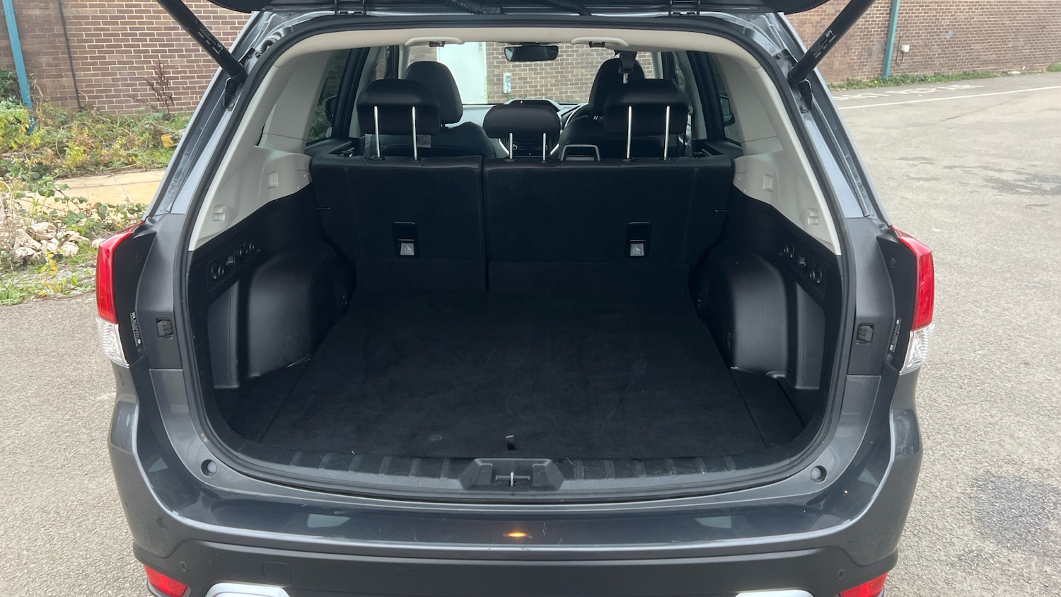 Used Subaru Forester 2023 for sale - 76428613: Photo 4