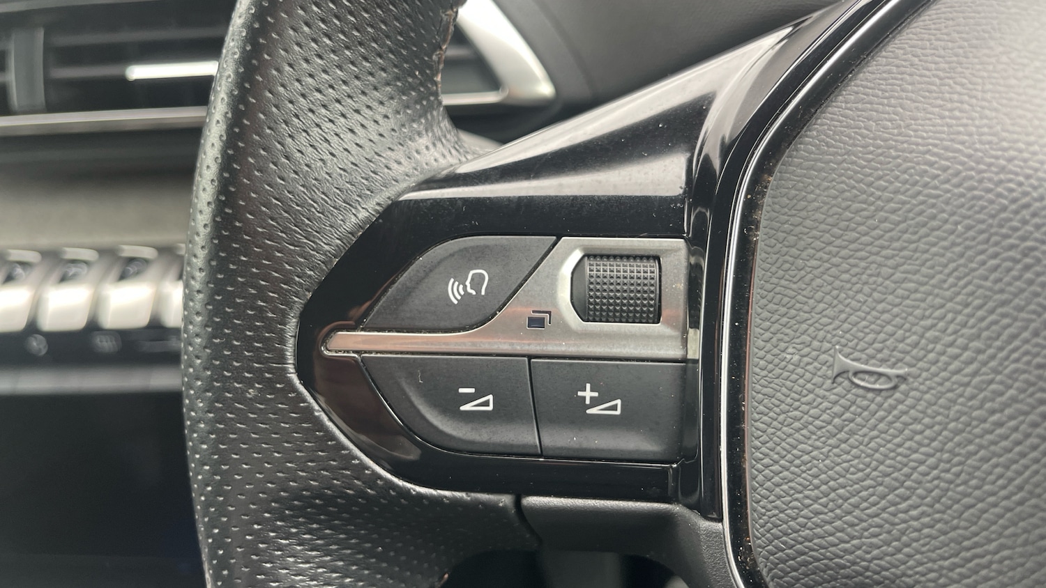 Used Peugeot 3008 2022 for sale - 76064145: Photo 26