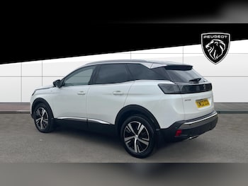 Used Peugeot 3008 2022 for sale - 76064145: Photo 2