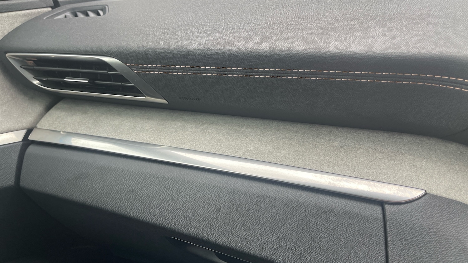 Used Peugeot 3008 2022 for sale - 76064145: Photo 36