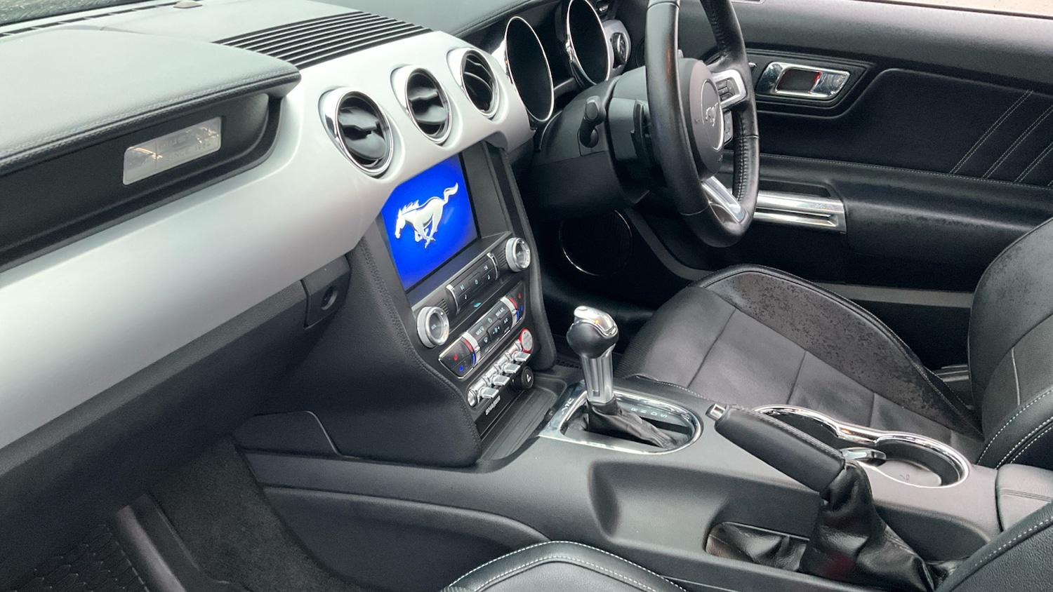 Used Ford Mustang 2016 for sale - 77379062: Photo 9