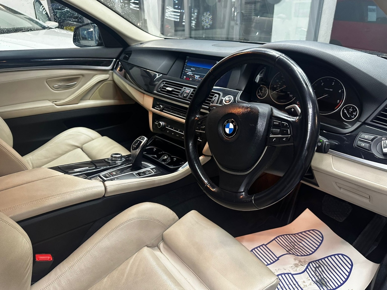 Used BMW 5 Series 2011 for sale - 76911123: Photo 11