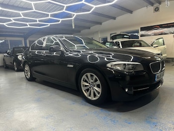 Used BMW 5 Series 2011 for sale - 76911123: Photo