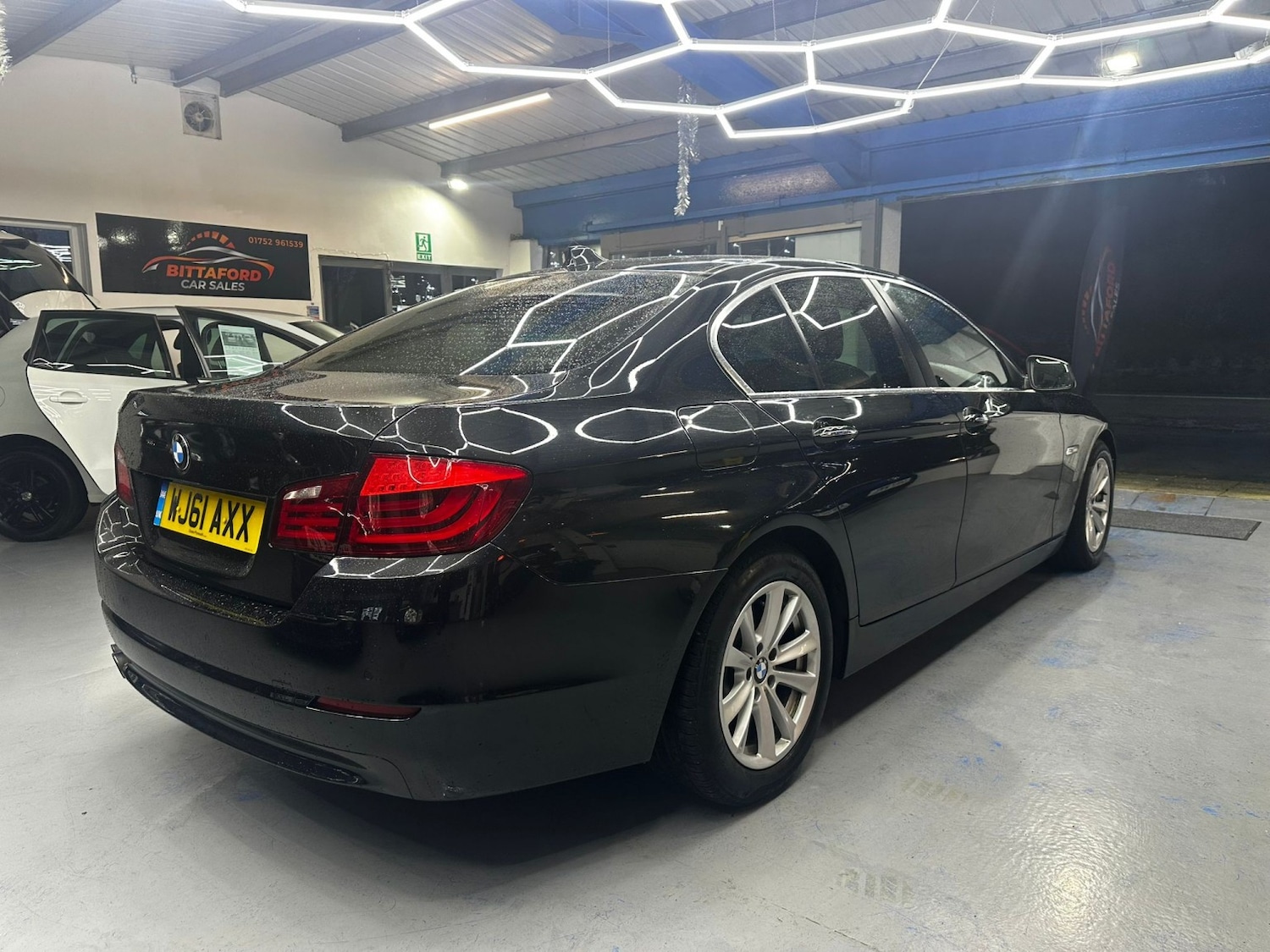 Used BMW 5 Series 2011 for sale - 76911123: Photo 5