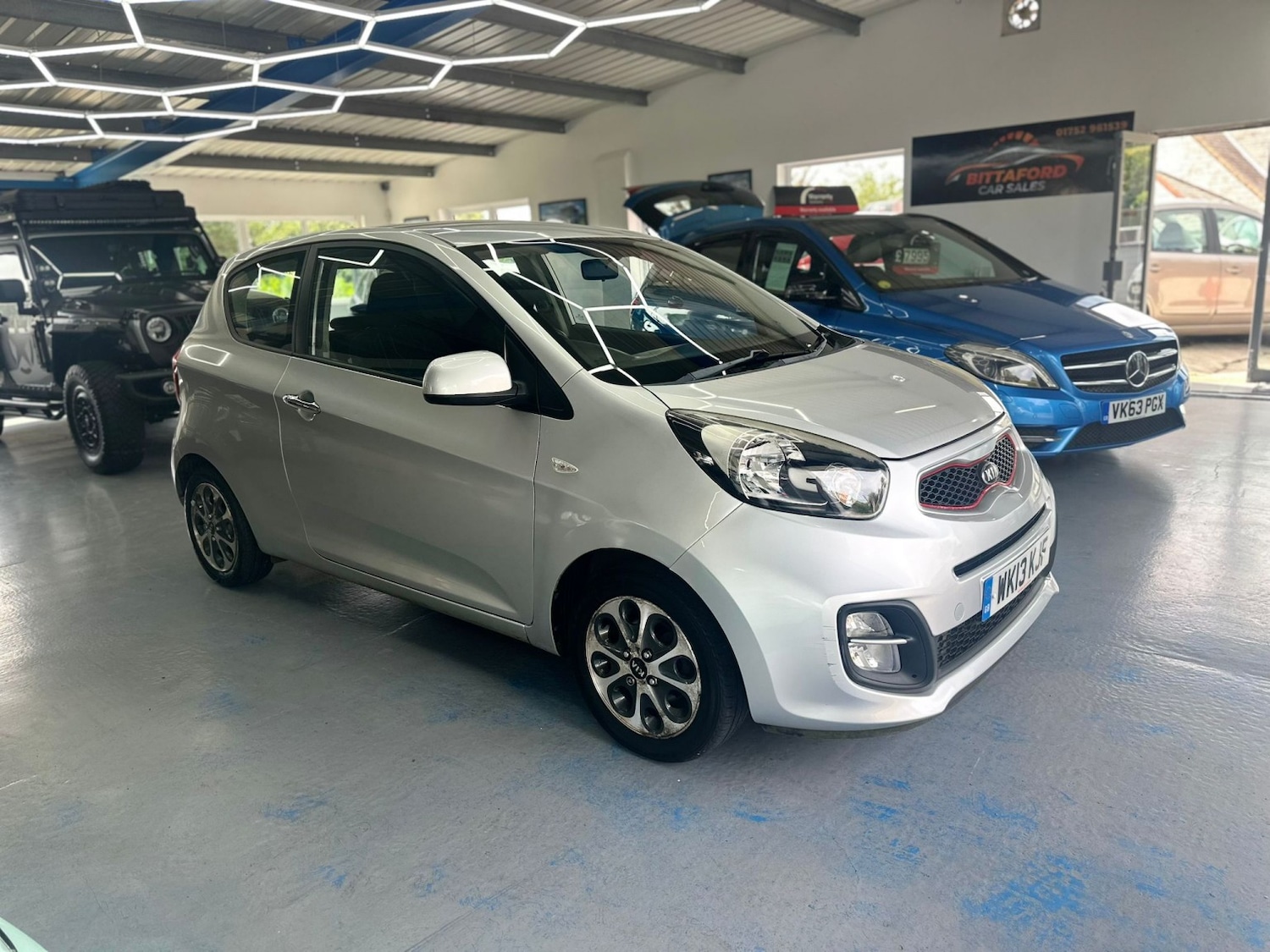 Used Kia Picanto 2013 for sale - 76579990: Photo 2