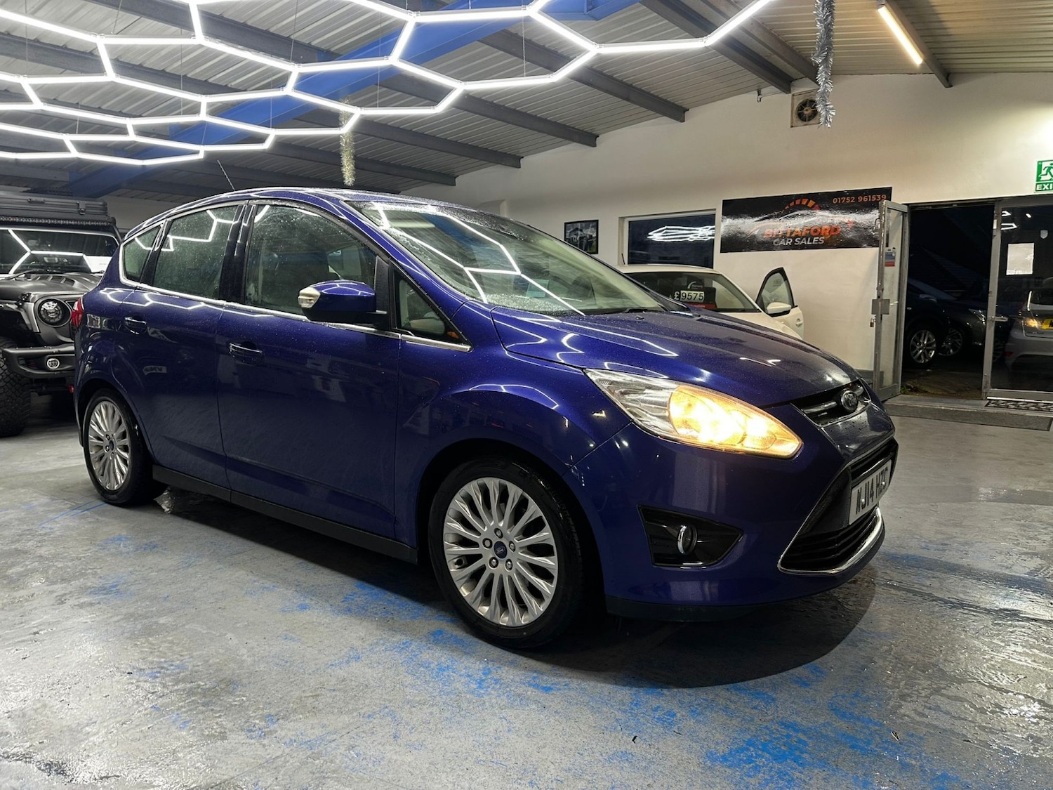Used Ford C-Max 2014 for sale - 77157259: Photo 2