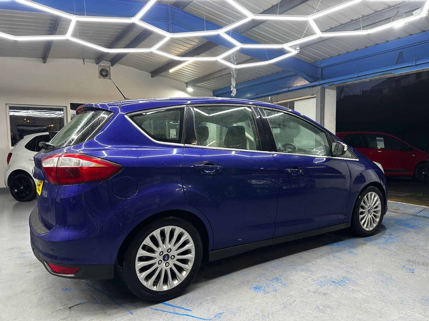 Used Ford C-Max 2014 for sale - 77157259: Photo 5