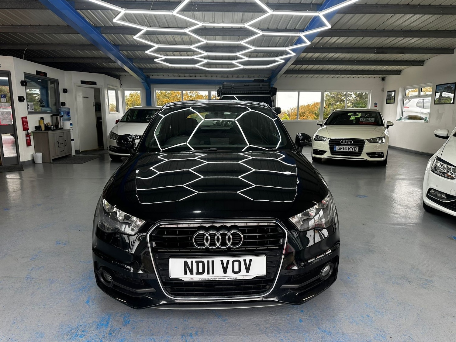 Used Audi A1 2011 for sale - 76430979: Photo 1