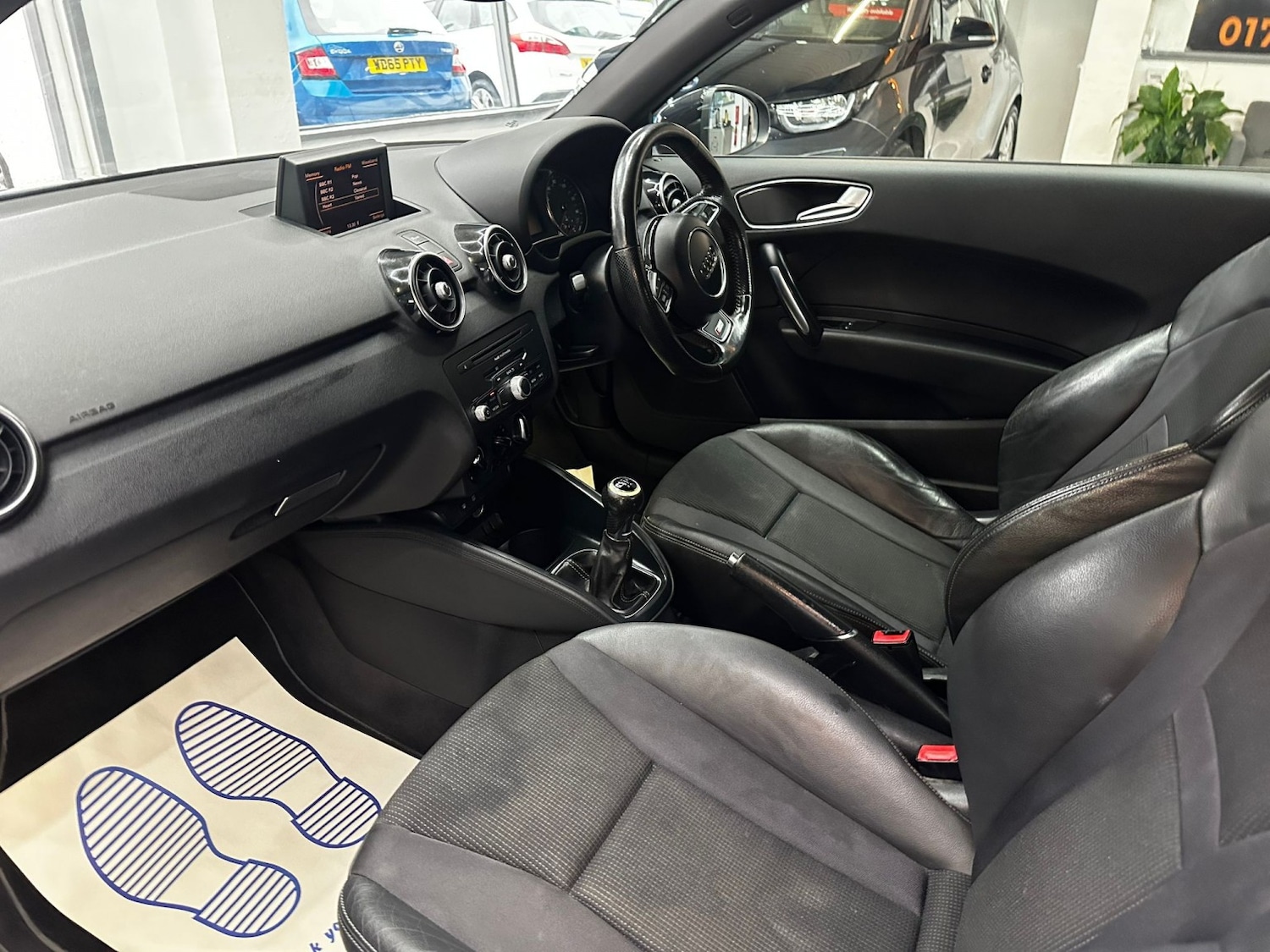 Used Audi A1 2011 for sale - 76430979: Photo 13