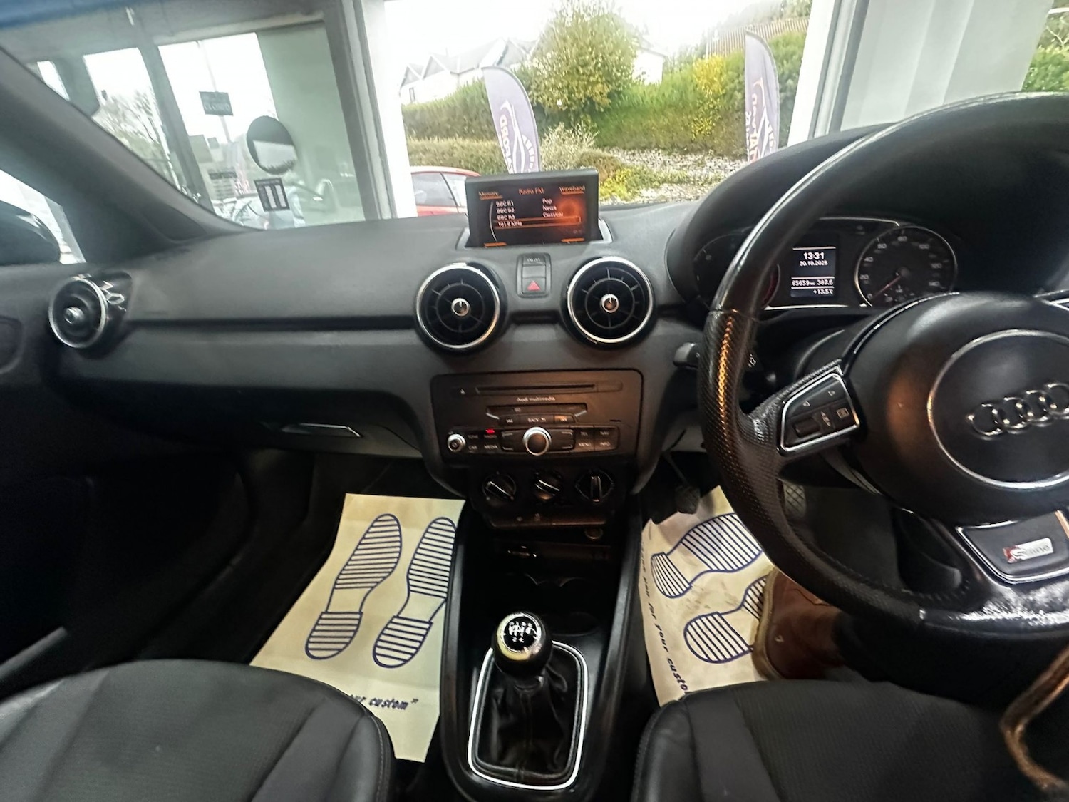 Used Audi A1 2011 for sale - 76430979: Photo 16