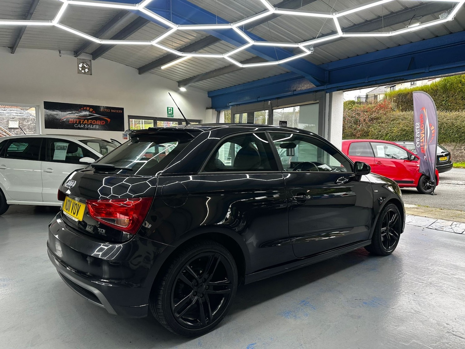 Used Audi A1 2011 for sale - 76430979: Photo 4