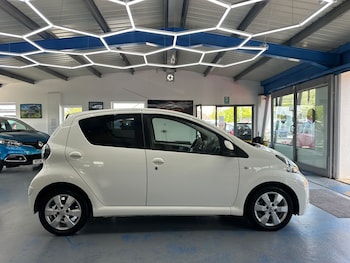 Used Toyota AYGO 2013 for sale - 79311585: Photo