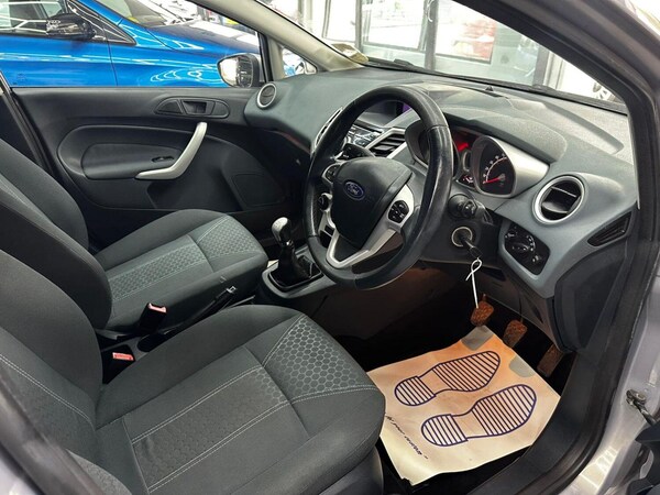 Used Ford Fiesta 2011 for sale - 75608261: Photo 10