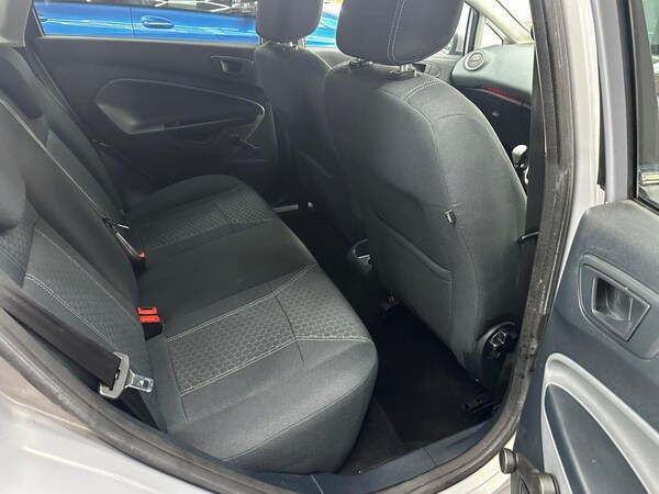 Used Ford Fiesta 2011 for sale - 75608261: Photo 16