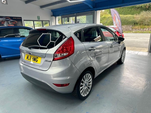 Used Ford Fiesta 2011 for sale - 75608261: Photo 5