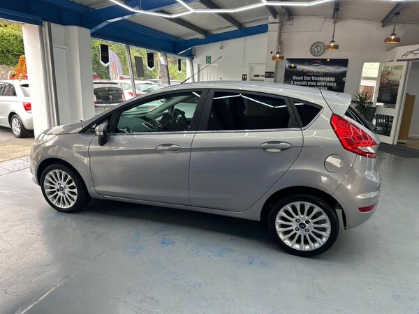 Used Ford Fiesta 2011 for sale - 75608261: Photo 8