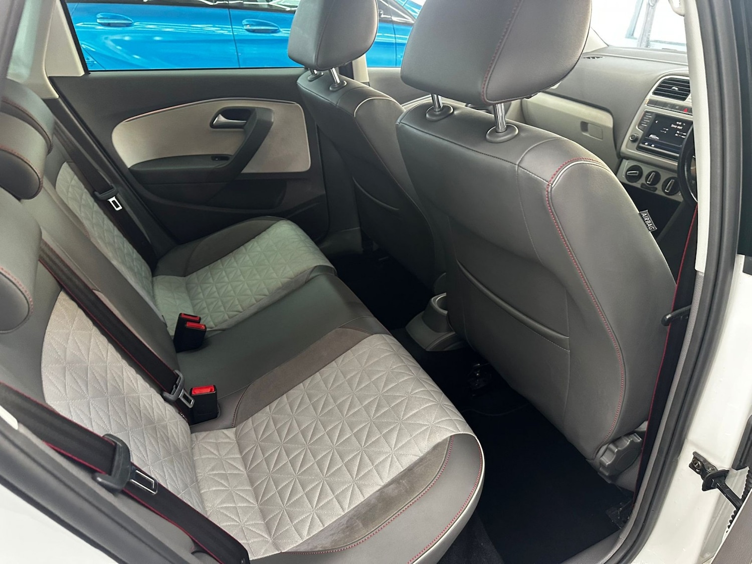 Used Volkswagen Polo 2017 for sale - 76510931: Photo 11