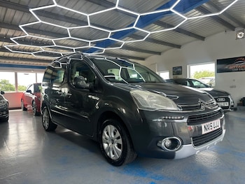 Used Citroen Berlingo Multispace 2015 for sale - 79234900: Photo