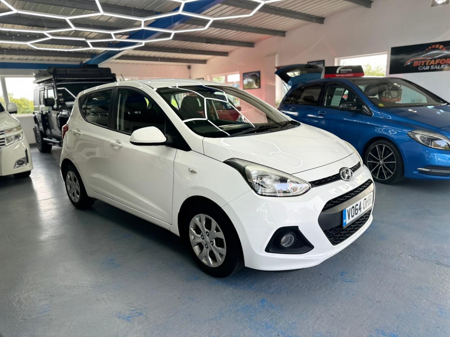 Used Hyundai i10 2014 for sale - 77157271: Photo 2