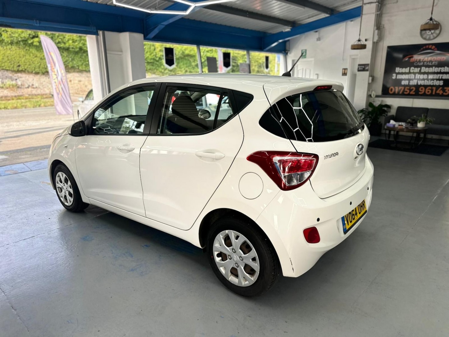 Used Hyundai i10 2014 for sale - 77157271: Photo 7