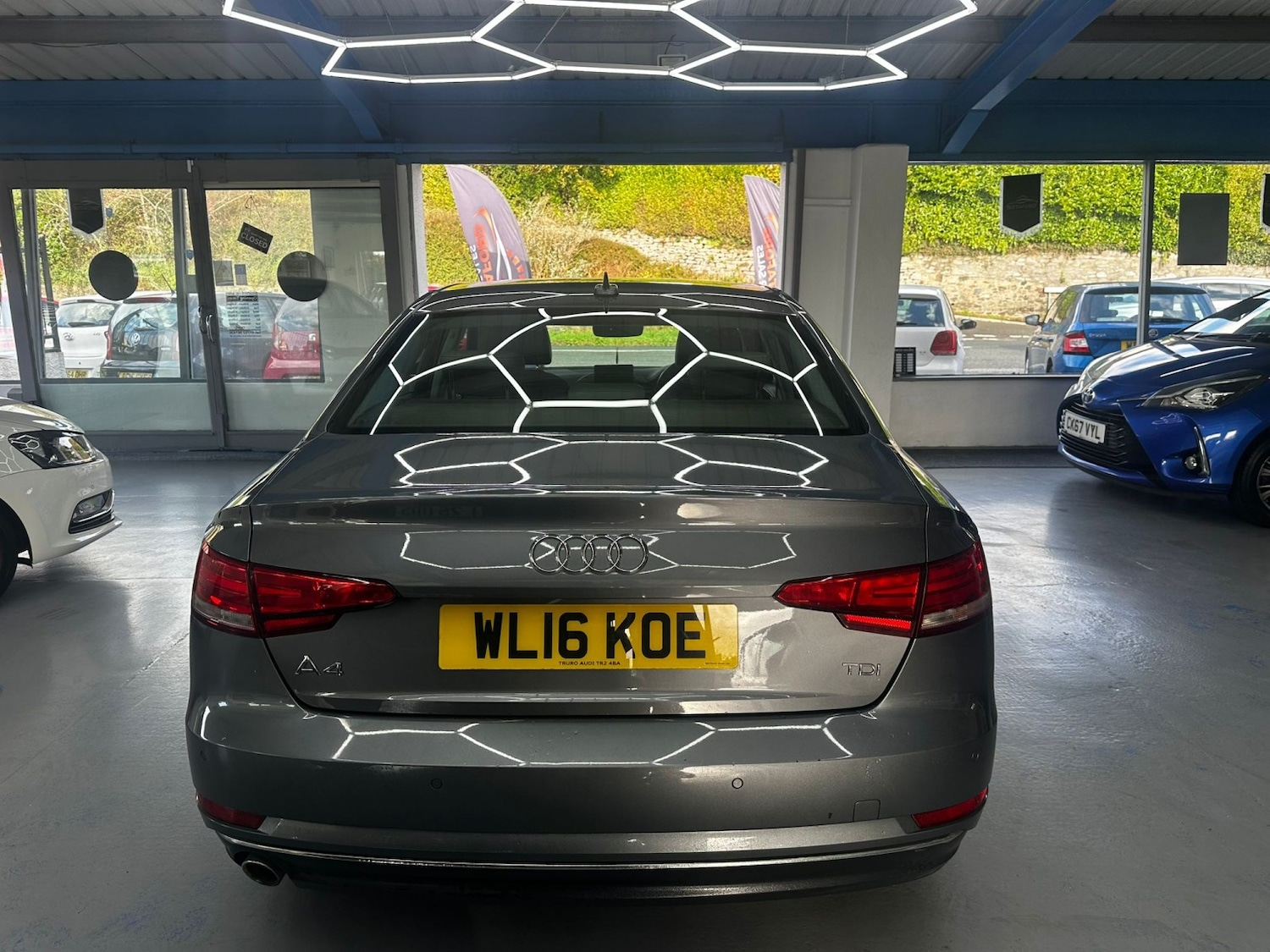 Used Audi A4 2016 for sale - 77157276: Photo 6