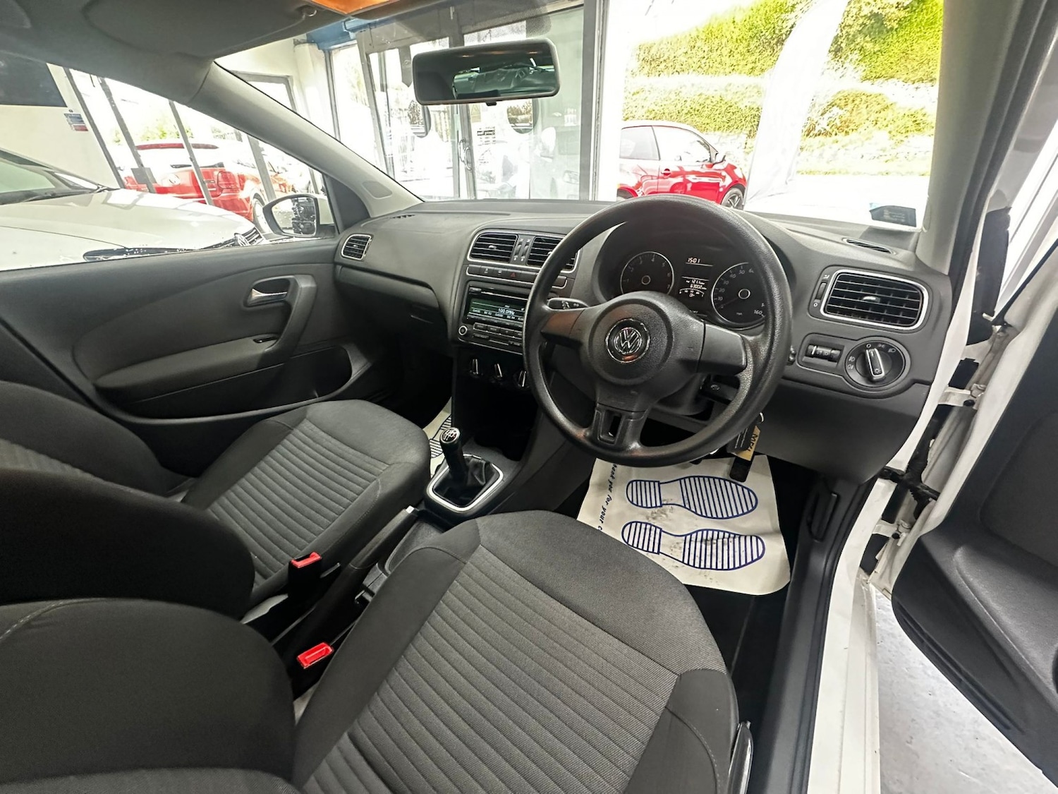 Used Volkswagen Polo 2011 for sale - 76431016: Photo 15