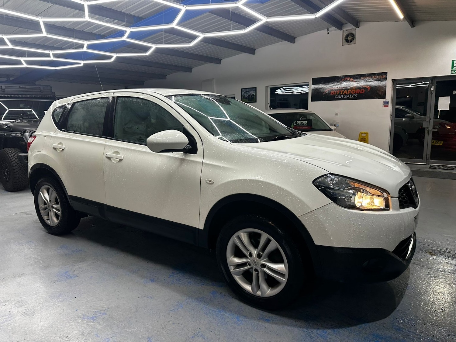 Used Nissan Qashqai 2013 for sale - 76430846: Photo 2