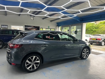 Used Renault Megane 2016 for sale - 78920952: Photo