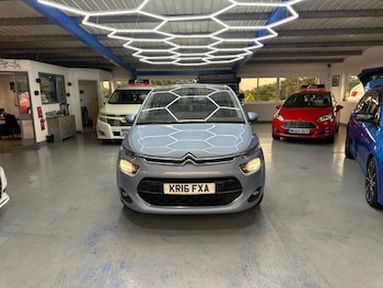 2016 - 2.0 BlueHDi Exclusive 5-Door
