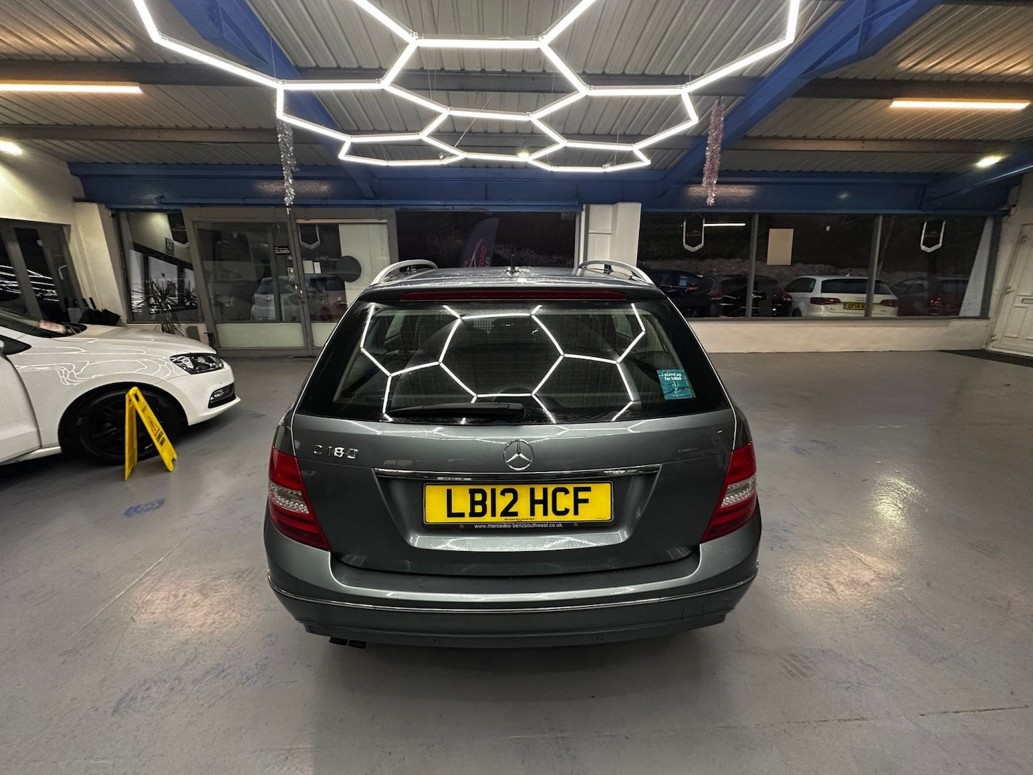 Used Mercedes-Benz C Class 2012 for sale - 77154328: Photo 4