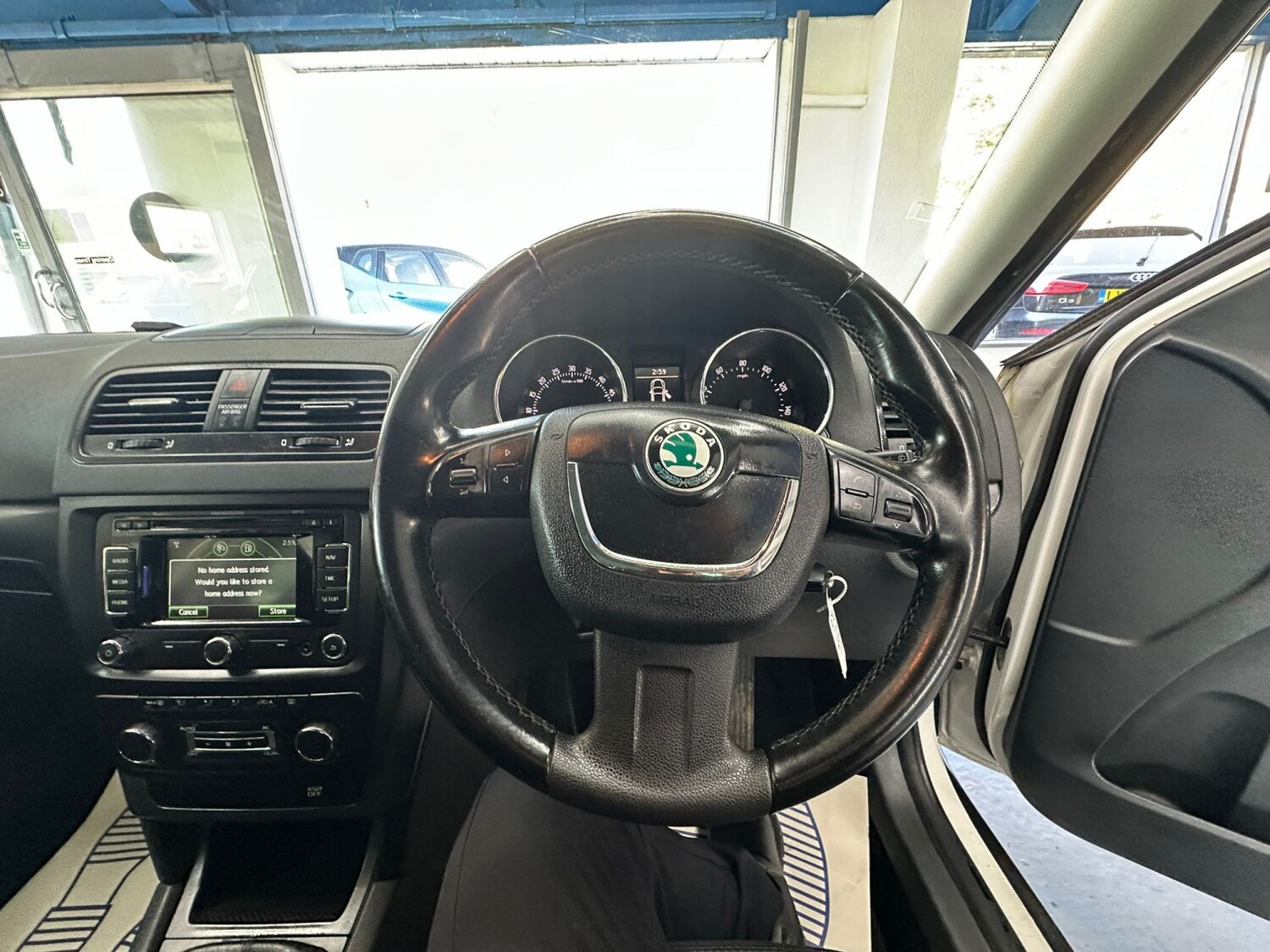 Used Skoda Yeti 2012 for sale - 77938139: Photo 14