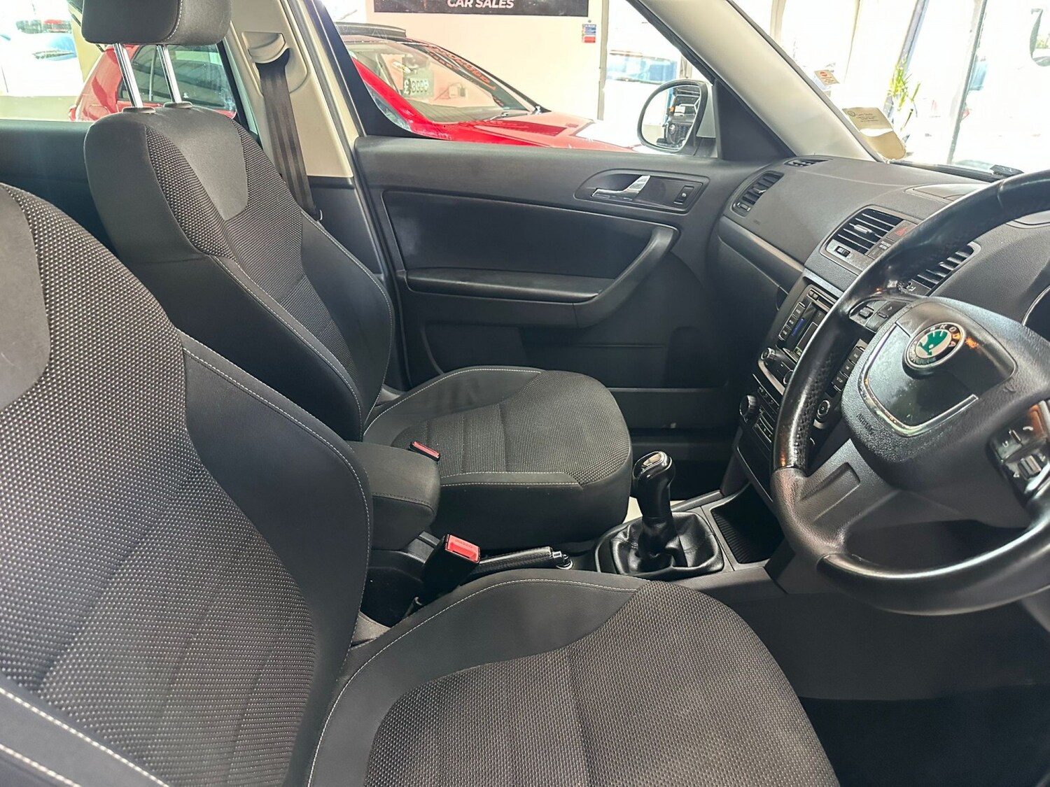 Used Skoda Yeti 2012 for sale - 77938139: Photo 16